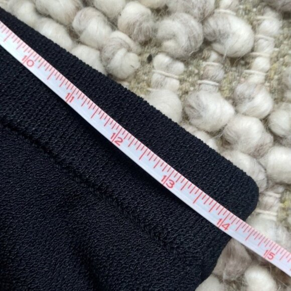 St.John Basics Vintage Black Turtleneck Sleeveless Sweater with Matching Pencil - Picture 7 of 9